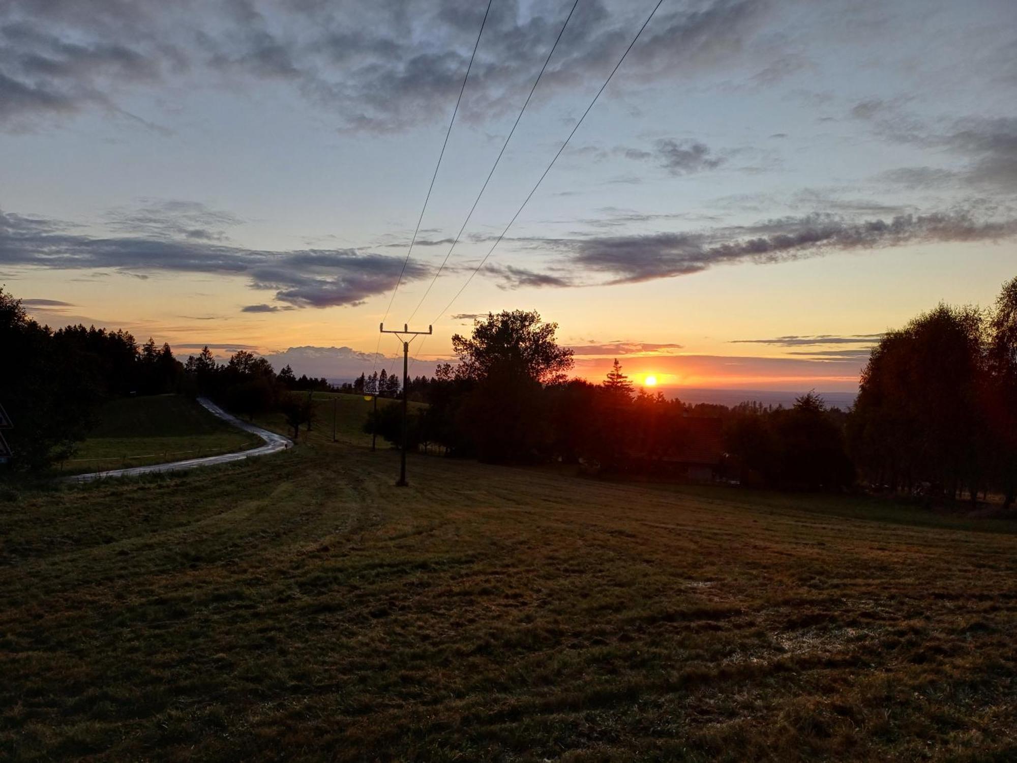 Prazova Bouda Hotell Dobré Exteriör bild